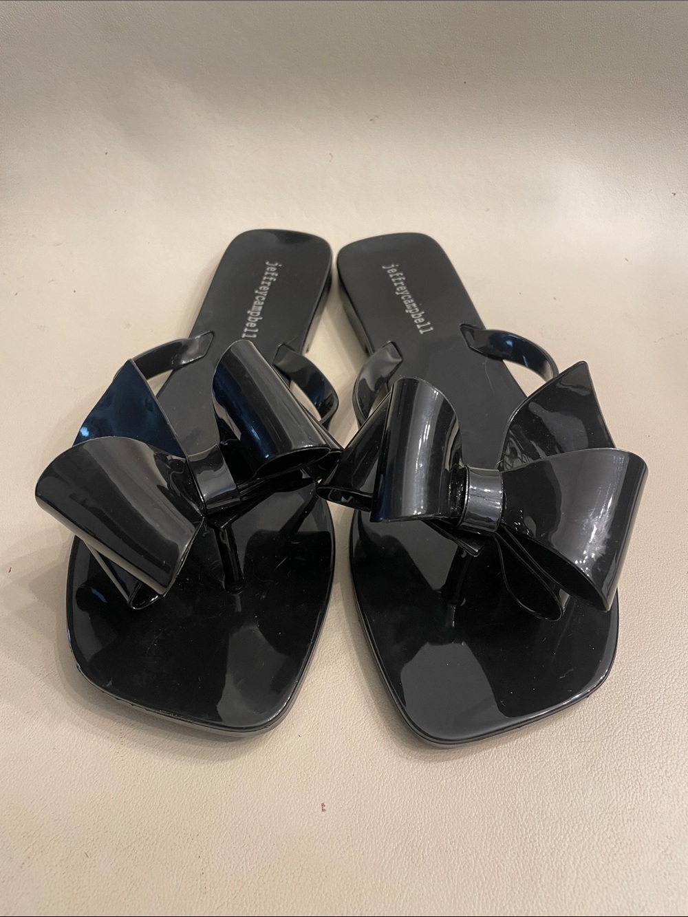 Jeffrey Campbell Black Patent Bow Sugary Jelly Toe-Post Sandals